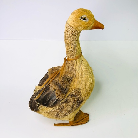 Handmade Natural Straw Duck Standing Walking Decoy Home Country Decor 14" Tall - Picture 2 of 7